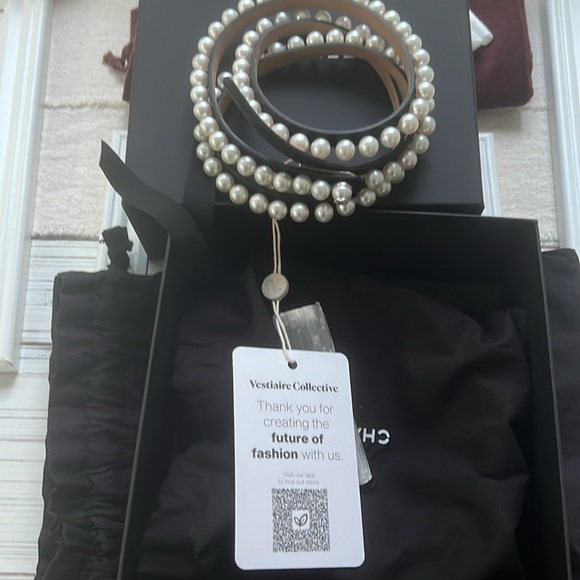Rare Chanel Pearl Black Leather Belt. - Picture 3 of 5